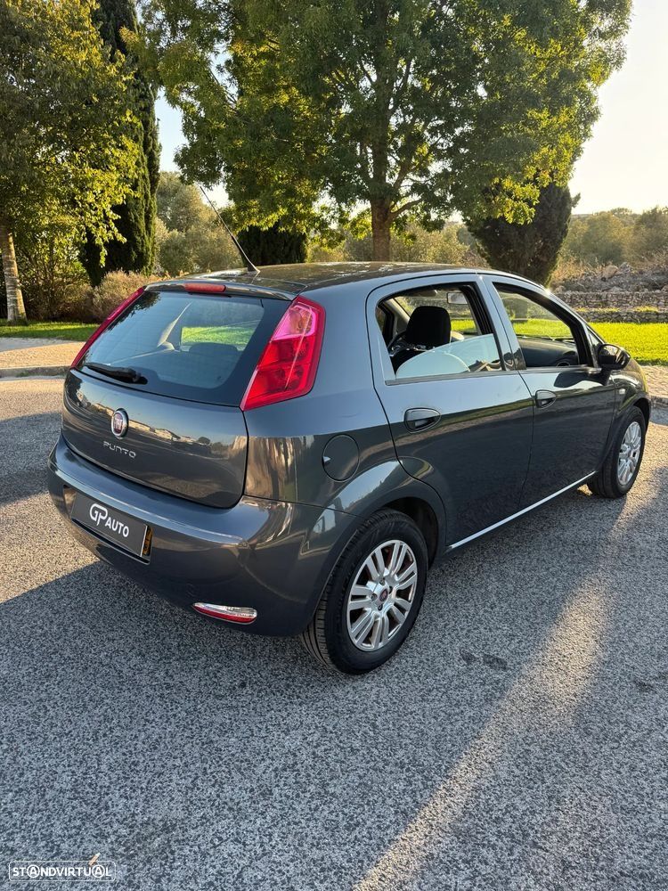 Fiat Punto 1.3 M-Jet Lounge S&S - 4
