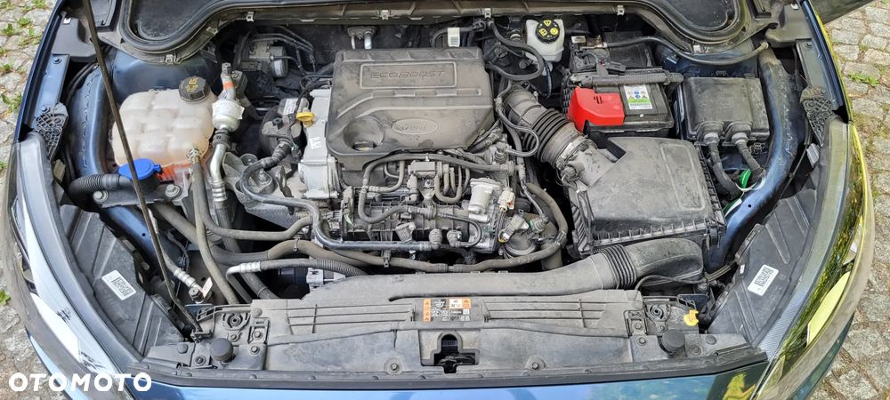 Ford Focus 1.0 EcoBoost Trend Edition - 26