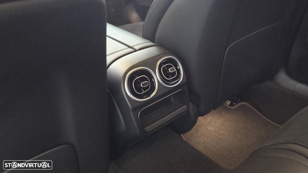 Mercedes-Benz C 300 d AMG Line - 11