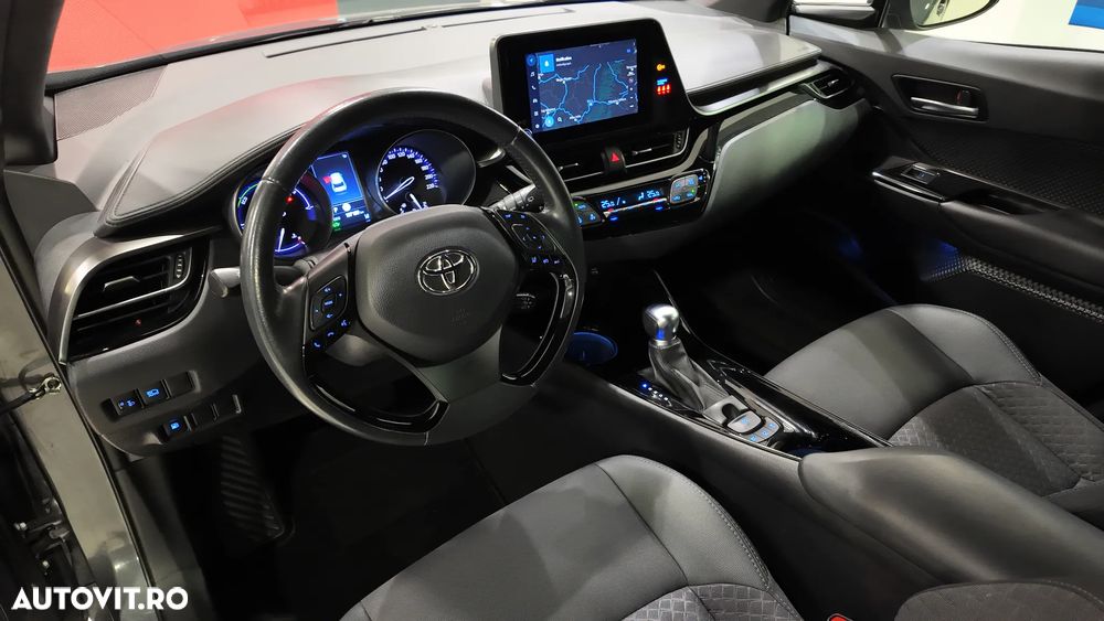 Toyota C-HR 1.8 HSD 122 CP 4x2 CVT C-lassy bi-tone - 13