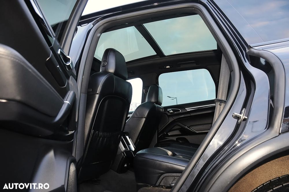 Porsche Cayenne 3.0TD TipTronic - 8