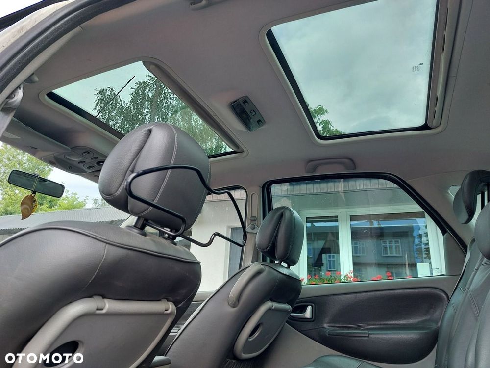 Renault Scenic - 18