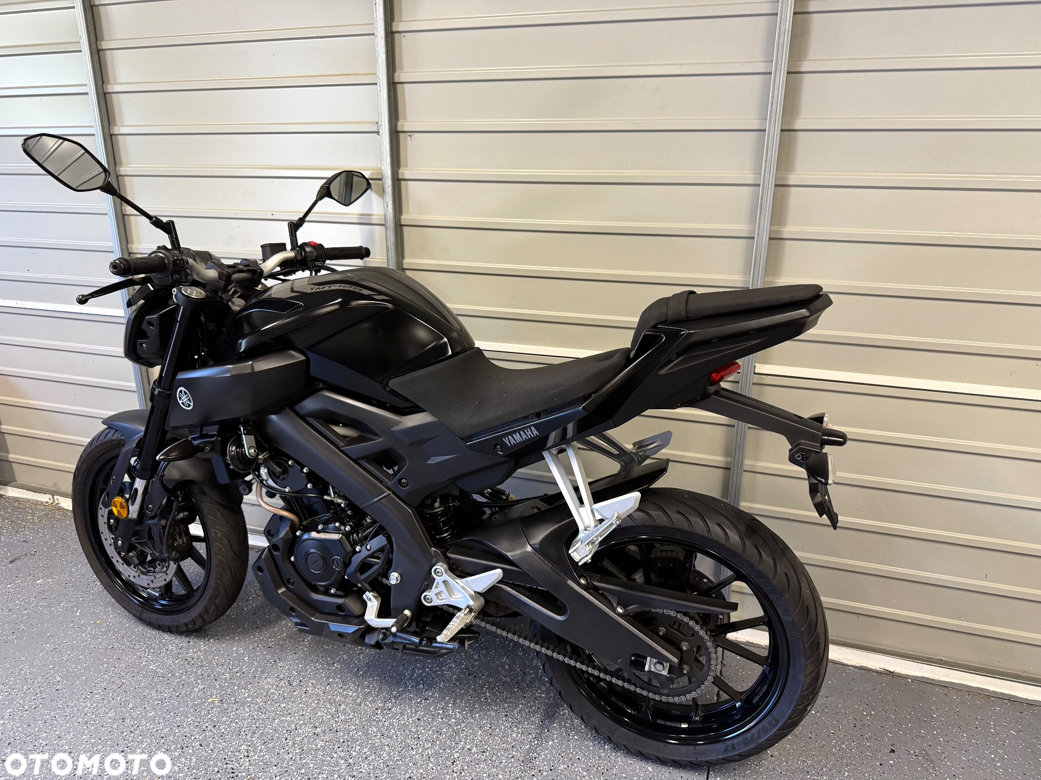 Yamaha MT - 8