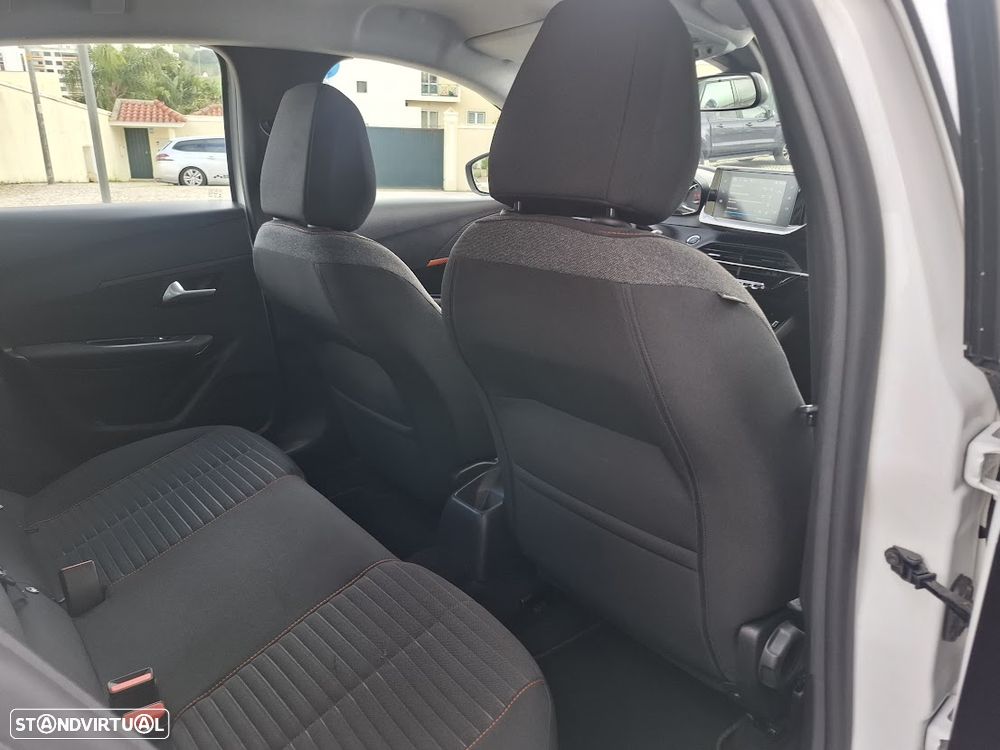 Peugeot 208 PureTech 75 Active - 36