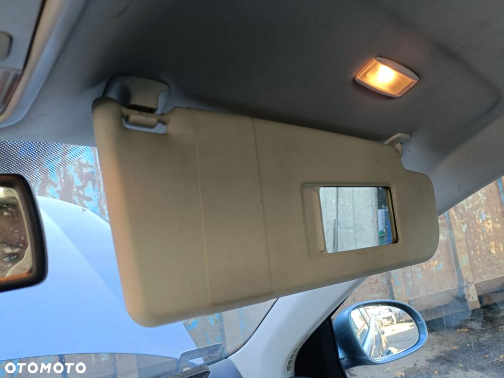 VOLKSWAGEN JETTA V 5 05-11 2007 r. daszek prawy osłona przeciwsłoneczna prawa  * - 1