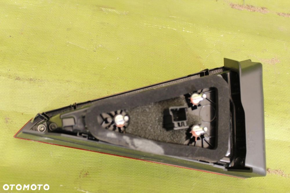 Lampa Skoda Kodiaq 2016-2021r. 565.945.307 tył lewy - 2