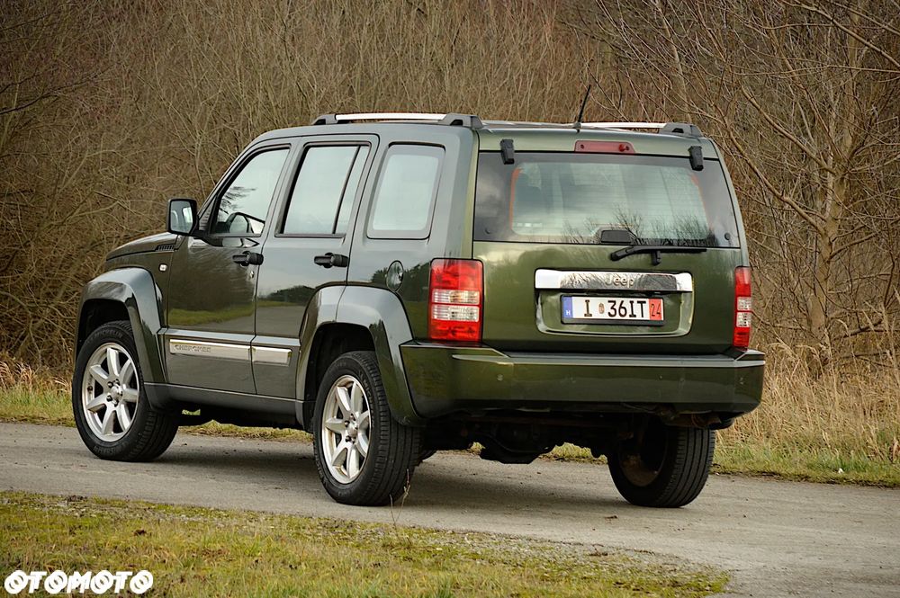 Jeep Cherokee 3.7 Limited - 15