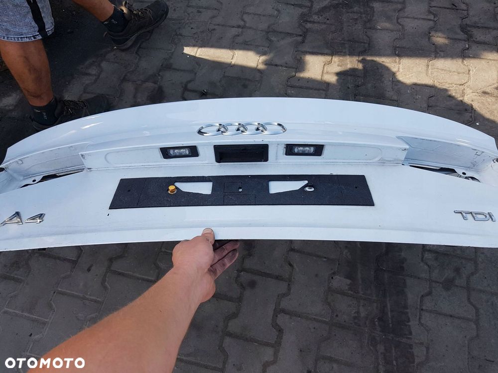 AUDI A4 B8 LIFT 12-15r SEDAN KLAPA BAGAŻNIKA TYŁ LS9R - 4