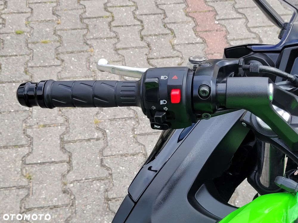 Kawasaki Ninja - 22