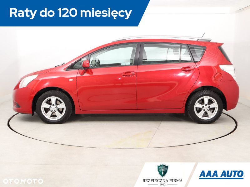 Toyota Verso - 4