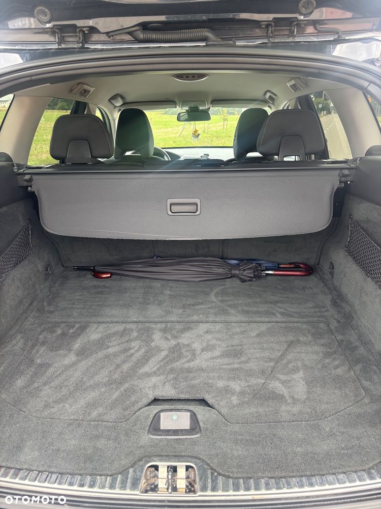 Volvo XC 60 - 8
