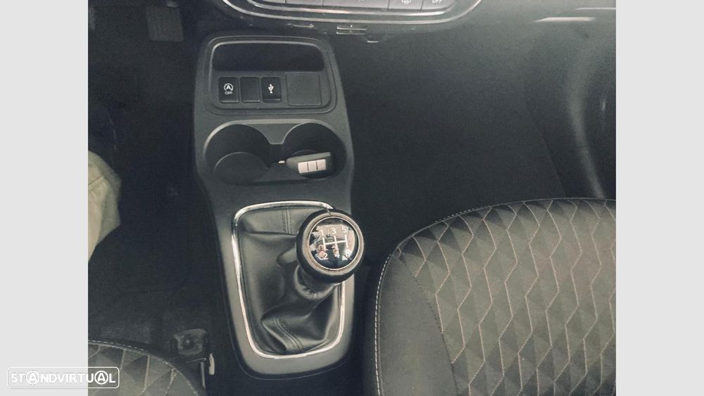 Mitsubishi Space Star 1.2 Intense - 17