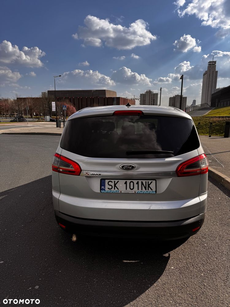 Ford S-Max 2.0 TDCi DPF Titanium - 8