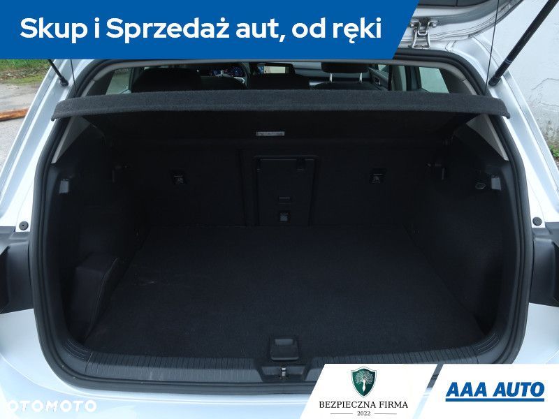 Volkswagen Golf - 14