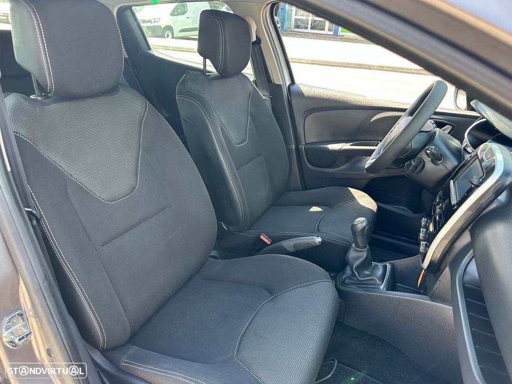 Renault Clio 0.9 TCe Limited - 15