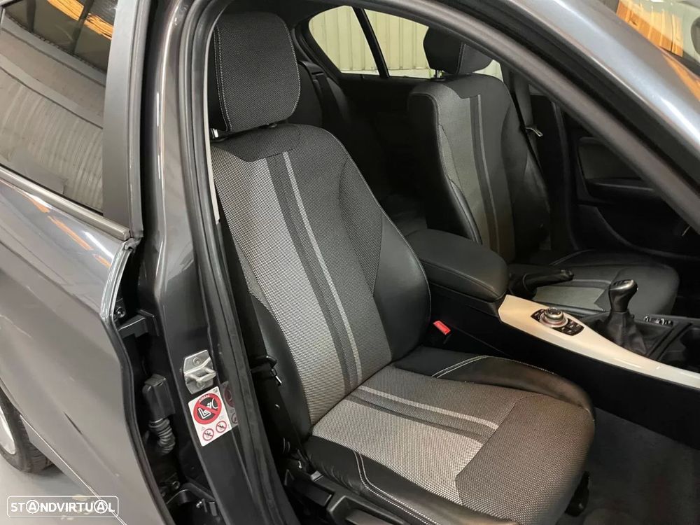 BMW 116 d Line Urban - 18
