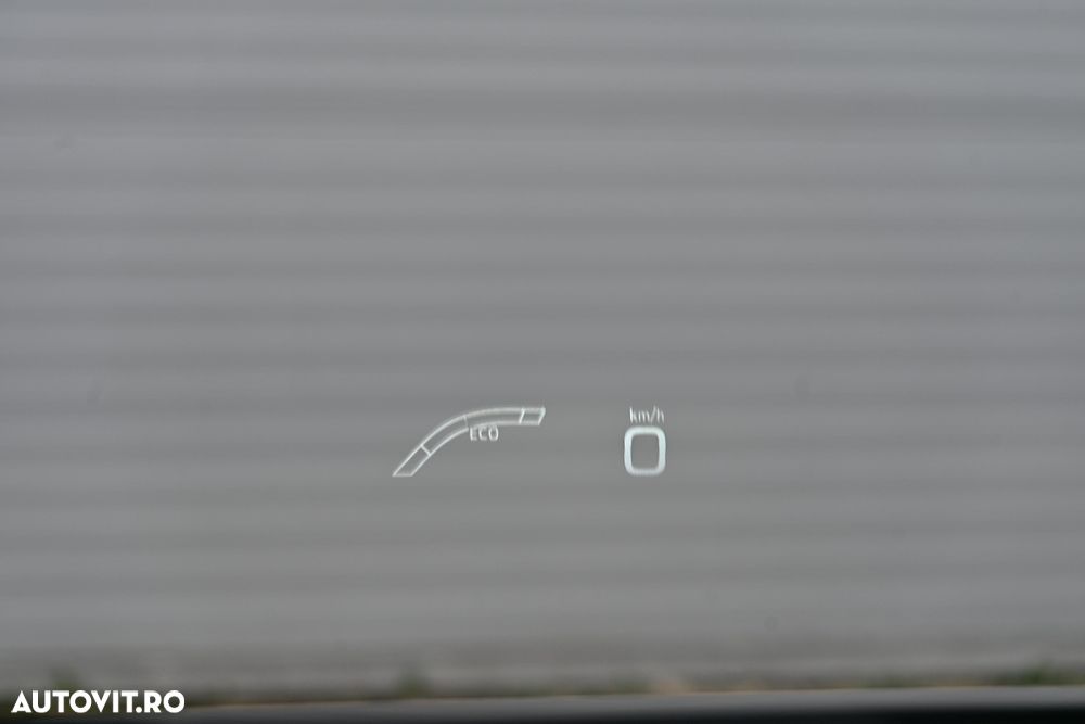 TOYOTA Prius 2020 — imagine 38