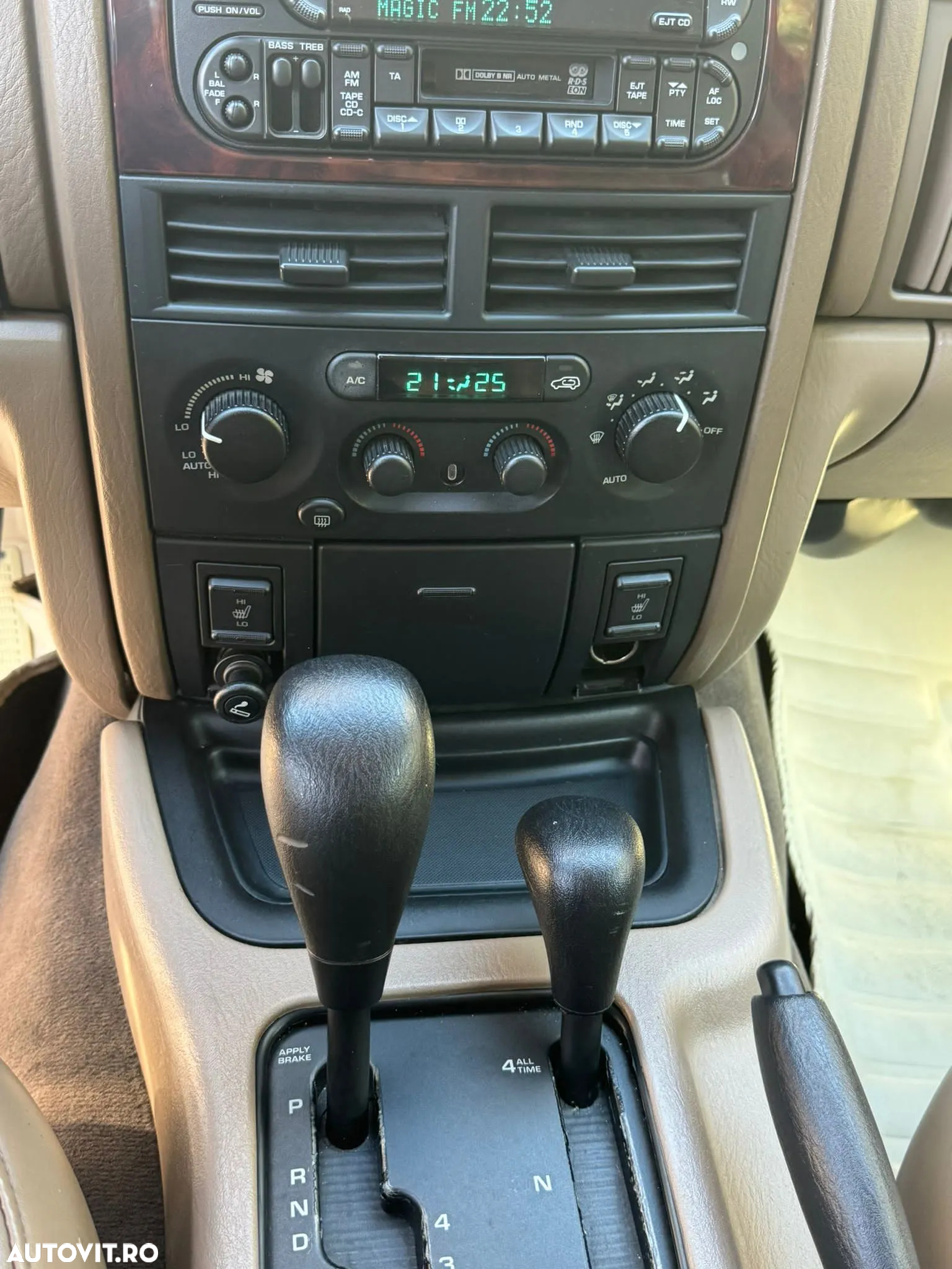 Jeep Grand Cherokee - 3