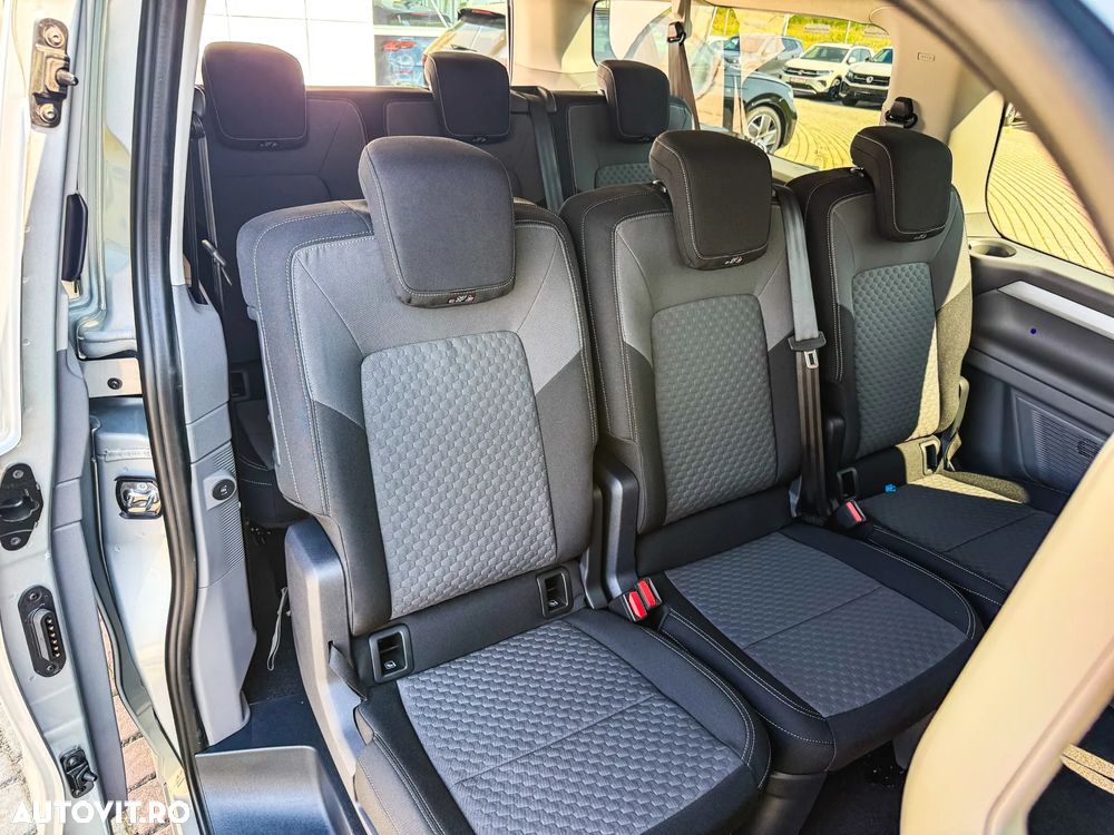 Volkswagen Caravelle - 16