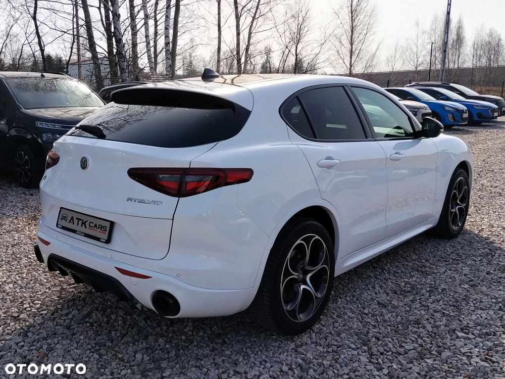 Alfa Romeo Stelvio 2.0 Turbo Veloce TI Q4 - 4