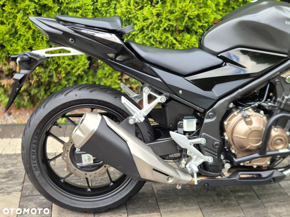 Honda CB - 10