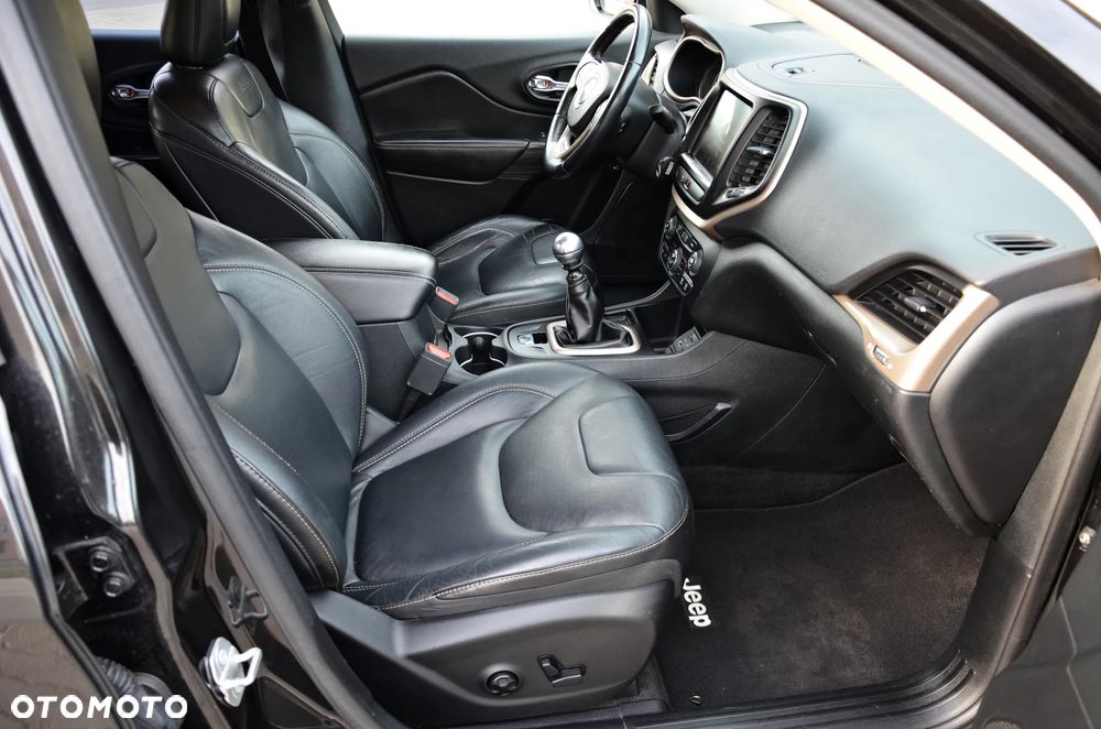 Jeep Cherokee 2.0 MJD Active Drive I Limited - 36