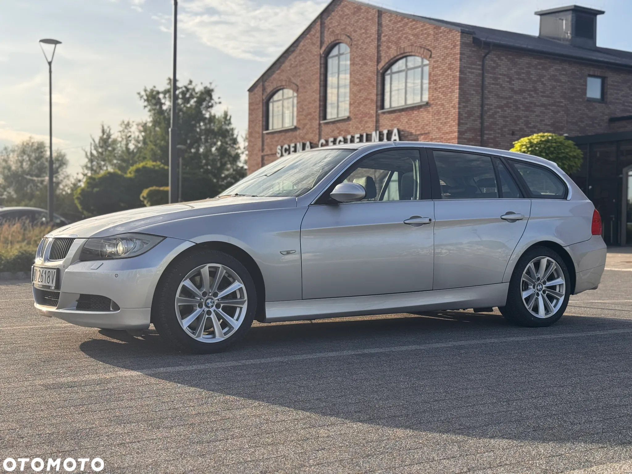 BMW Seria 3 330xd DPF Touring - 18