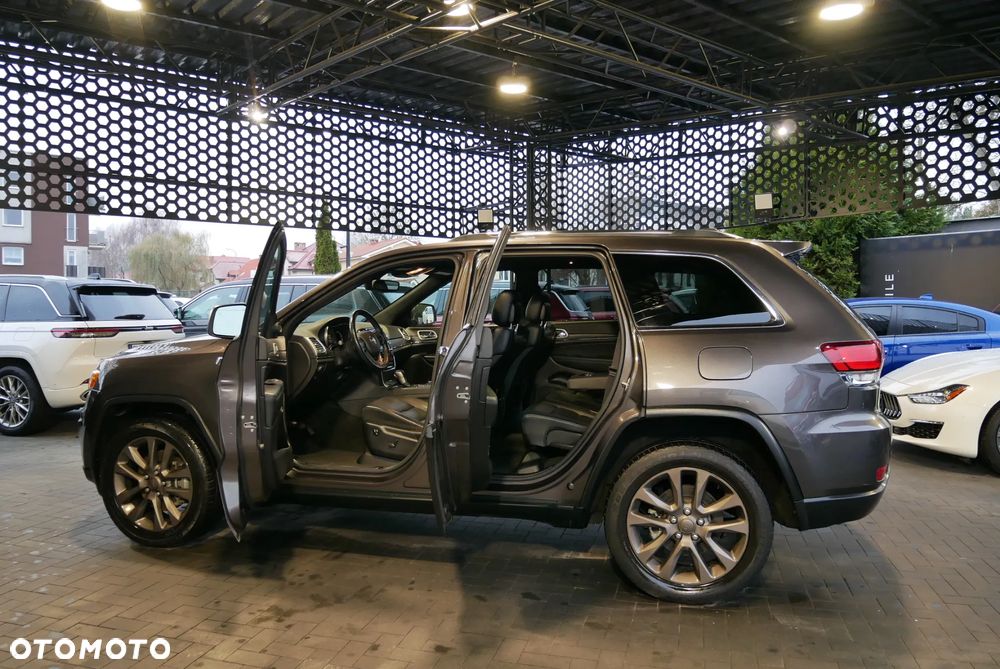 Jeep Grand Cherokee - 6