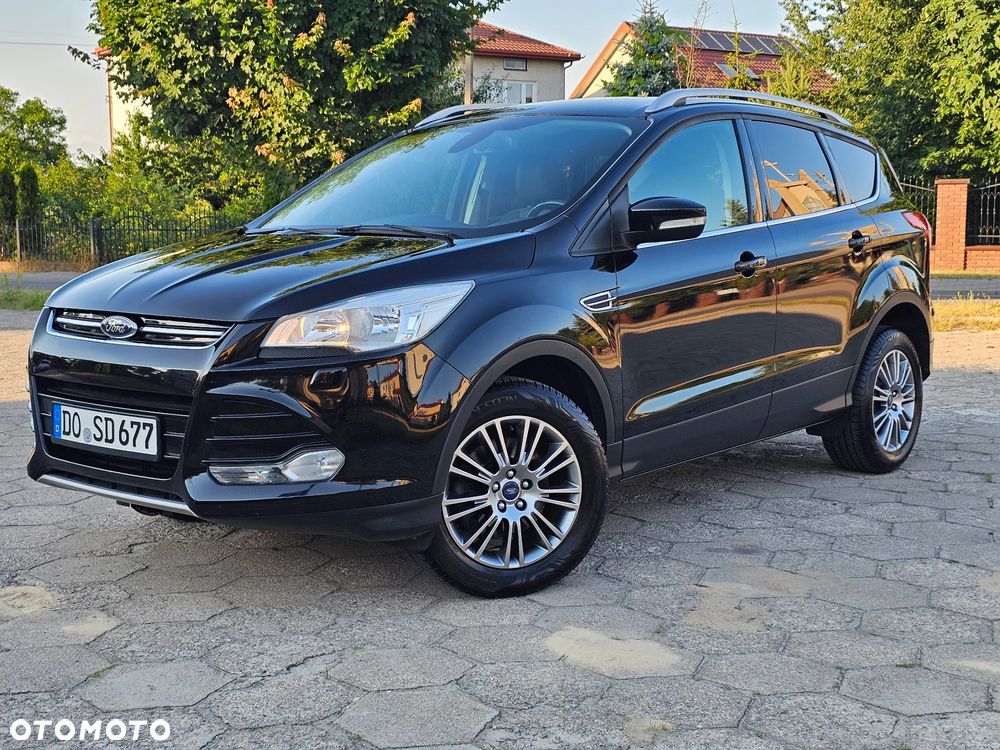 Ford Kuga - 1
