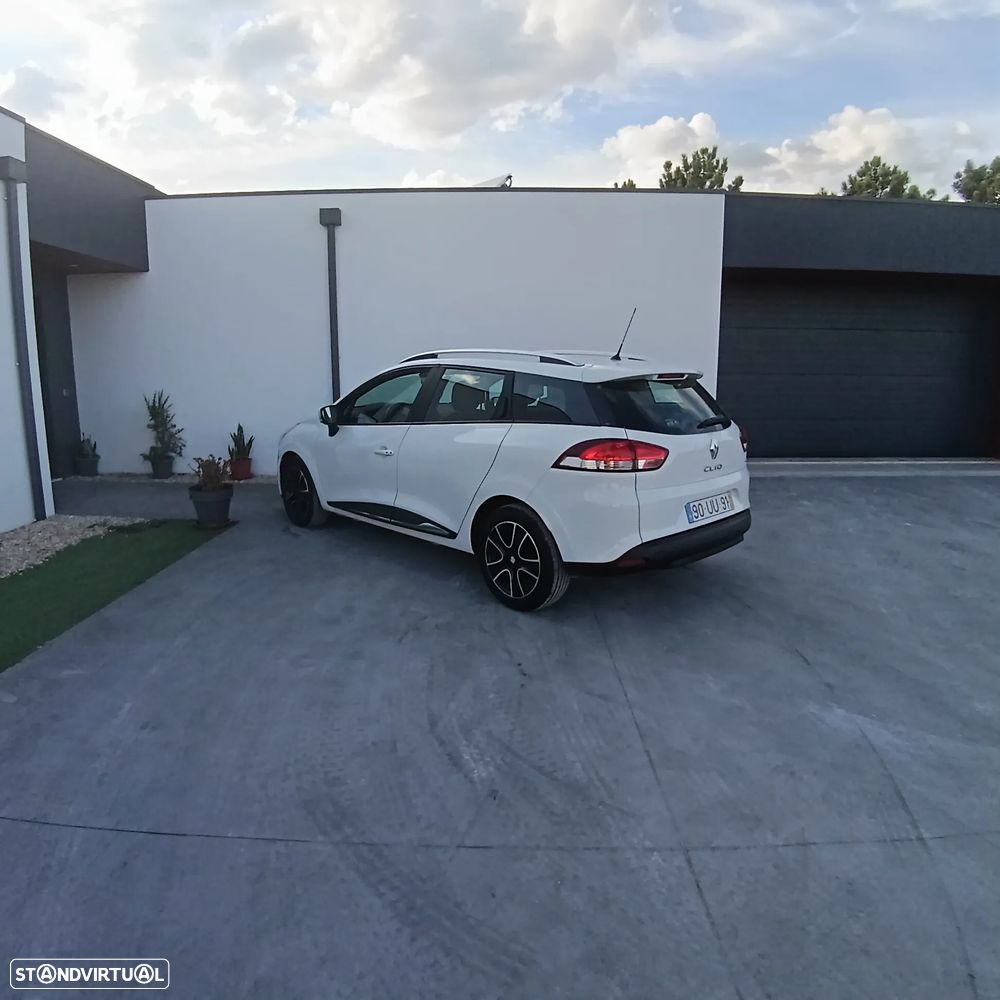 Renault Clio Sport Tourer dCi 90 Limited - 14
