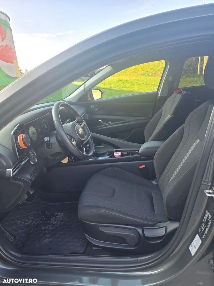 Hyundai Elantra 1.6 l 123 CP CVT Highway - 7