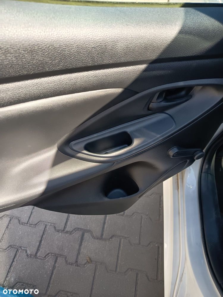 Toyota Yaris 1.0 Active - 14