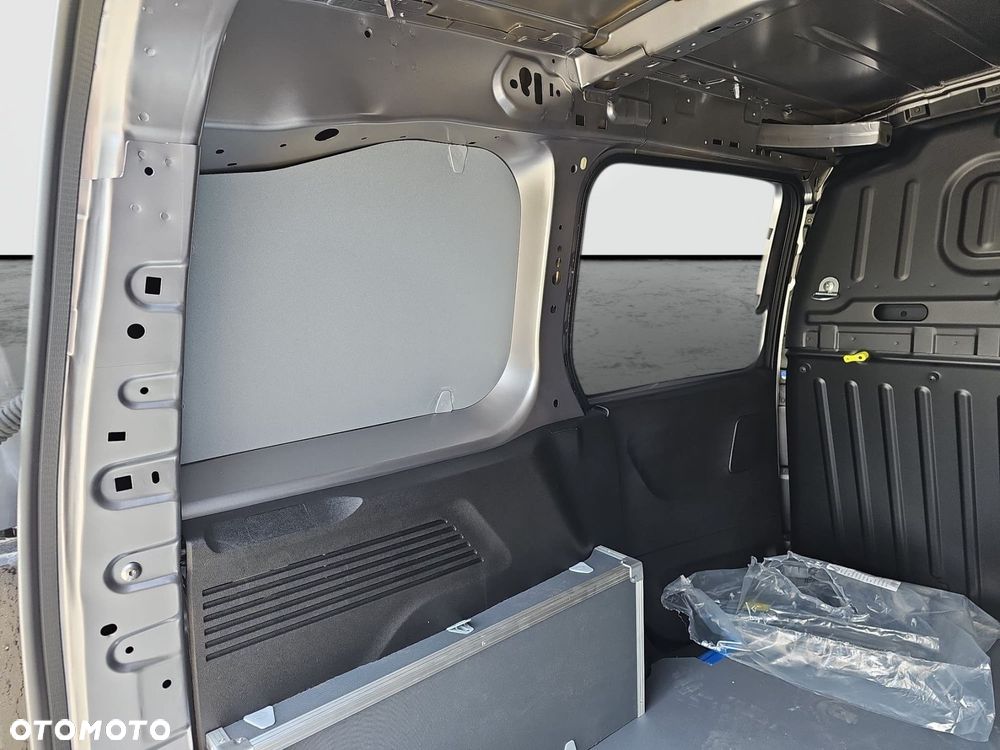 Opel Combo Cargo - 10