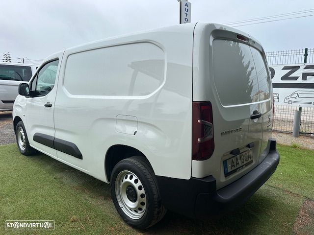 Peugeot PARTNER LONGA 3 LUGARES - 4