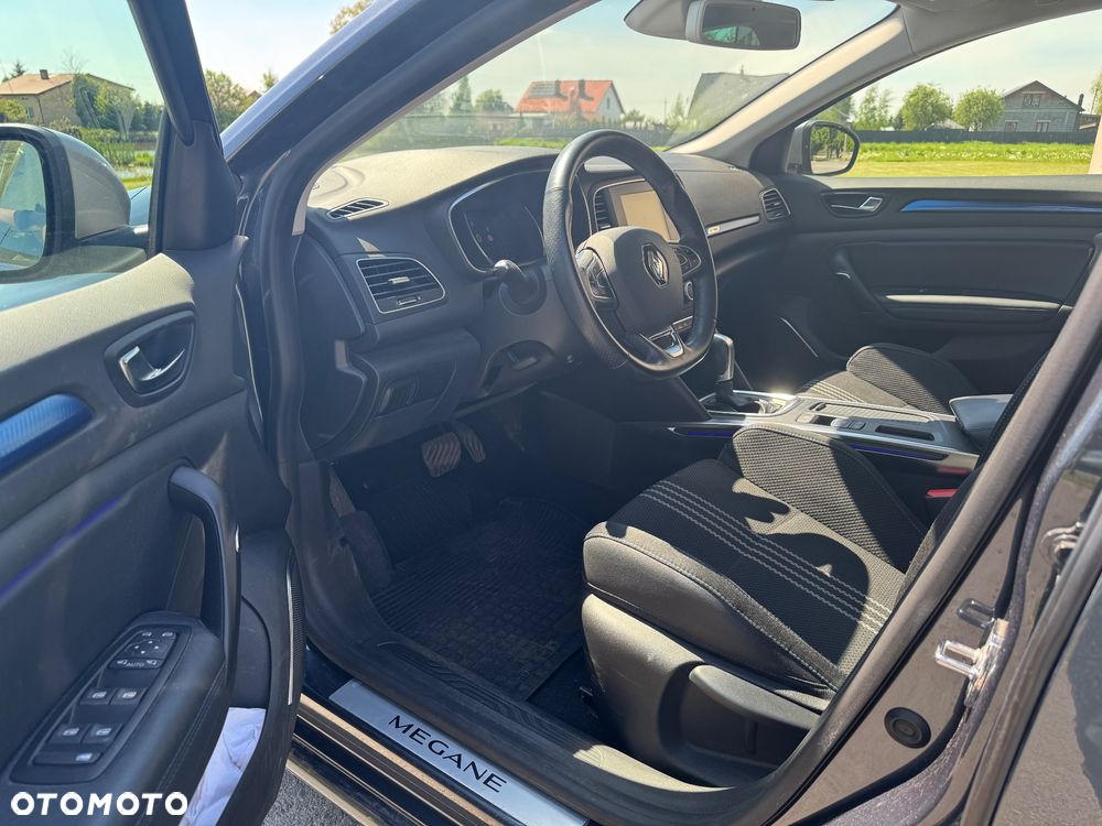 Renault Megane ENERGY dCi 110 EDC GT LINE - 9