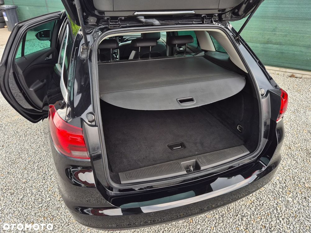 Opel Astra 1.4 Turbo Start/Stop Dynamic - 31