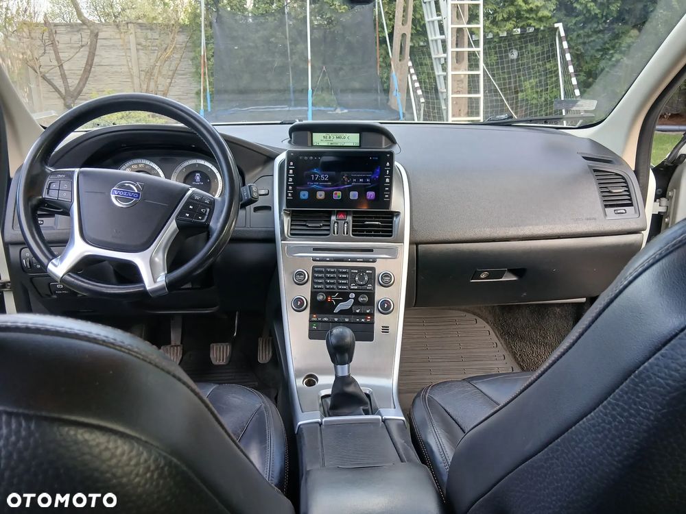 Volvo XC 60 DRIVe Momentum - 12