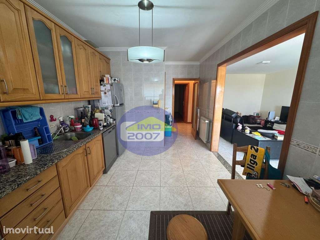 Apartamento T4 em São João de Ver - Grande imagem: 2/37