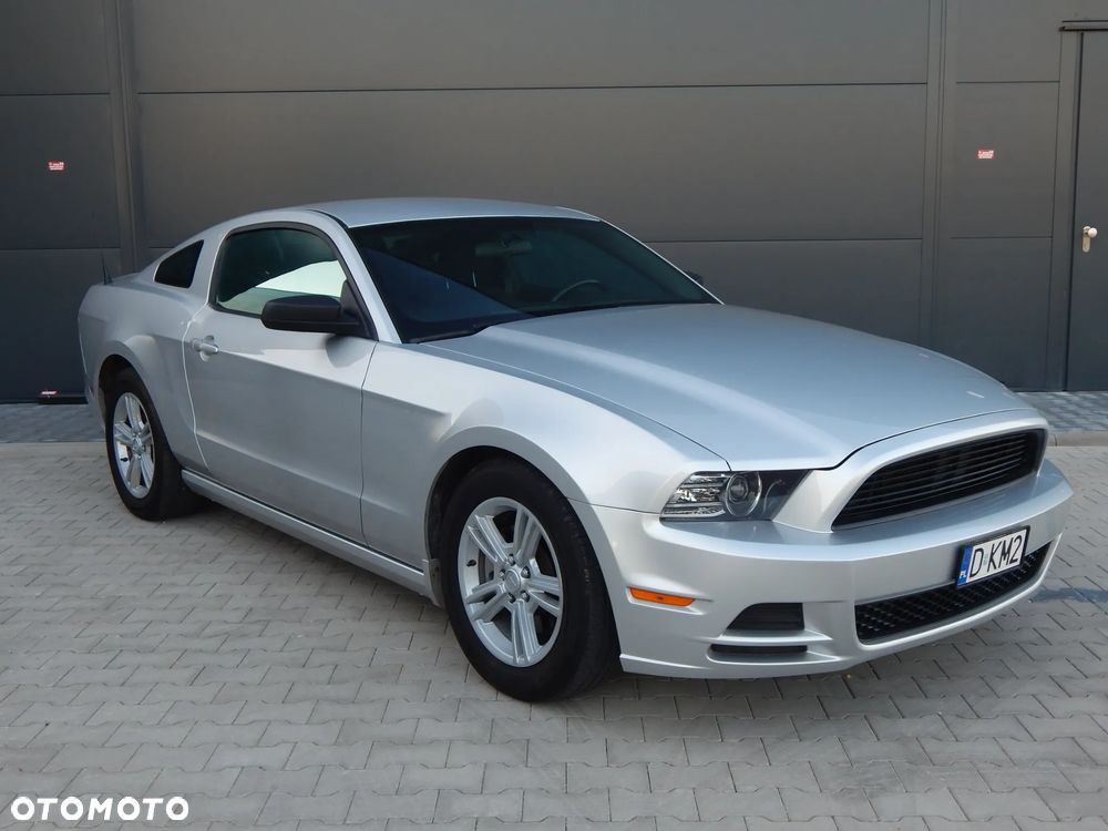 Ford Mustang - 12