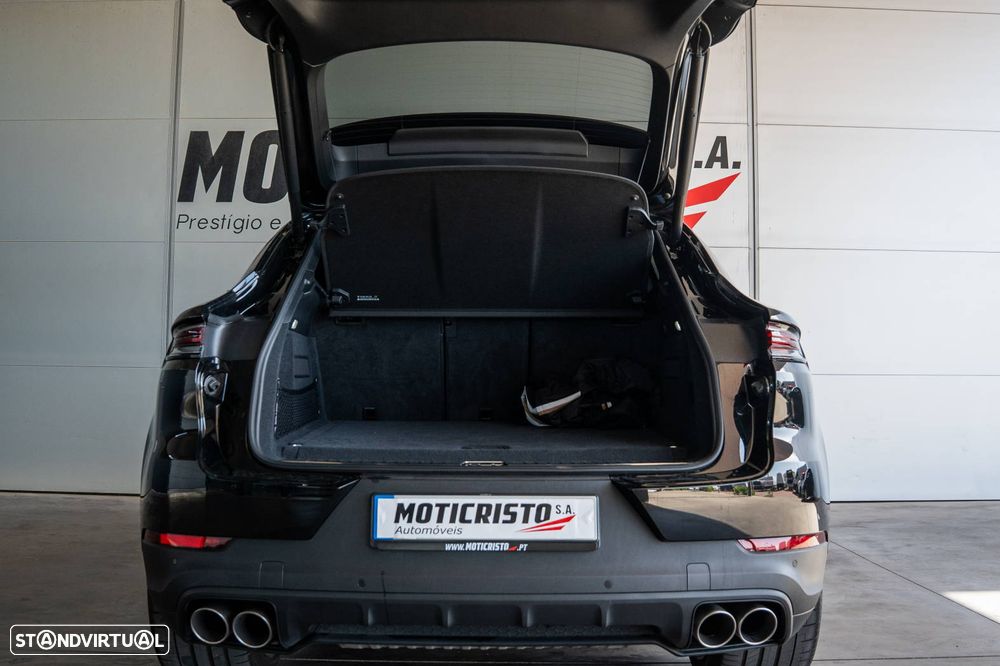 Porsche Cayenne Coupé S E-Hybrid - 12