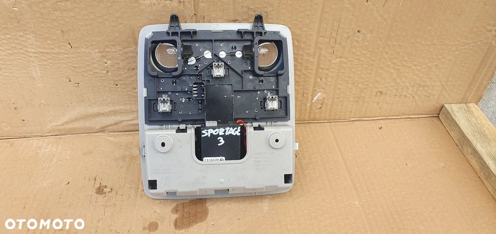 Lampka podsufitki oświetlenie kabiny Kia Sportage III 92800-3U400 - 7