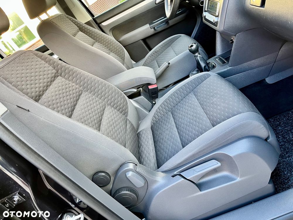 Volkswagen Touran 1.6 Trendline - 12