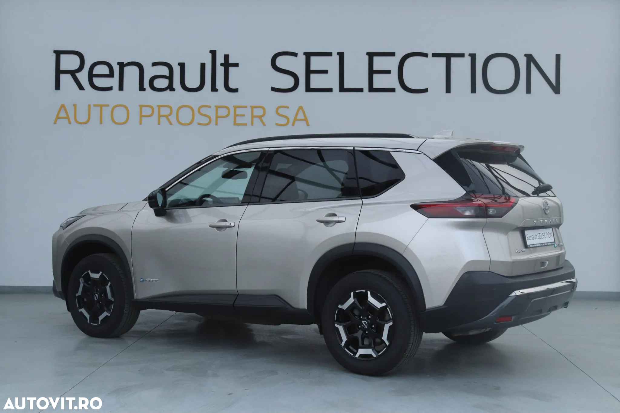 Nissan X-Trail e4ORCE N-Connecta Plus - 12