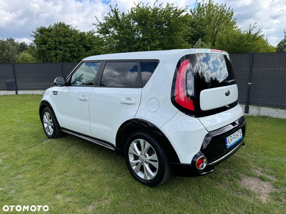Kia Soul 1.6 CRDI L DCT - 18