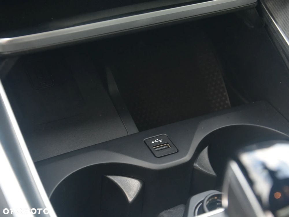 BMW X6 xDrive30d - 14