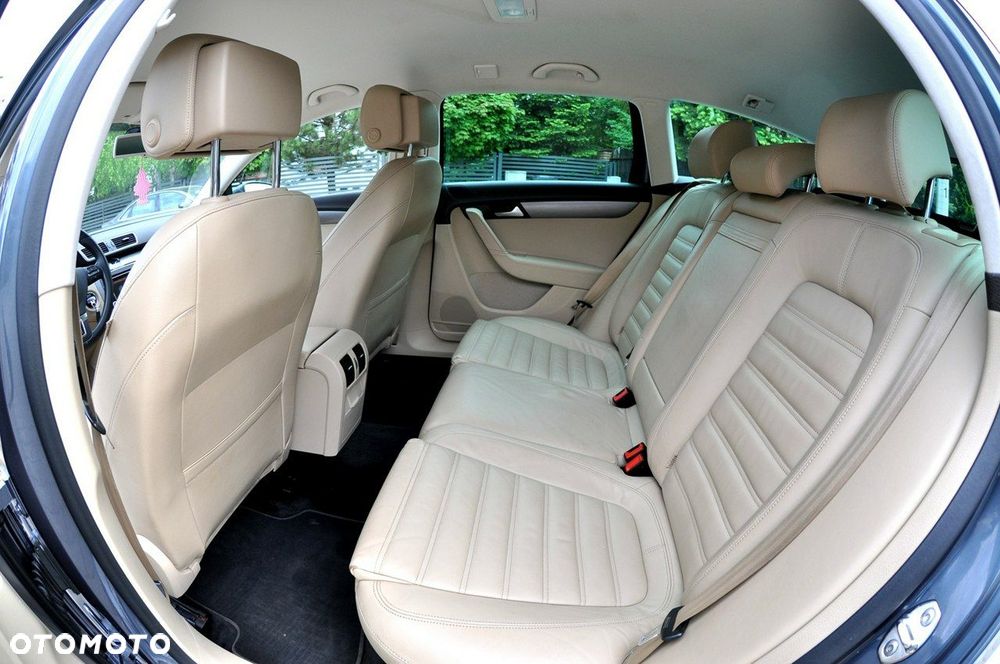 Volkswagen Passat Variant - 9