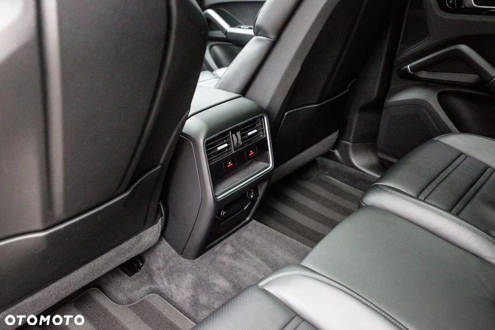 Porsche Cayenne Tiptronic S - 13