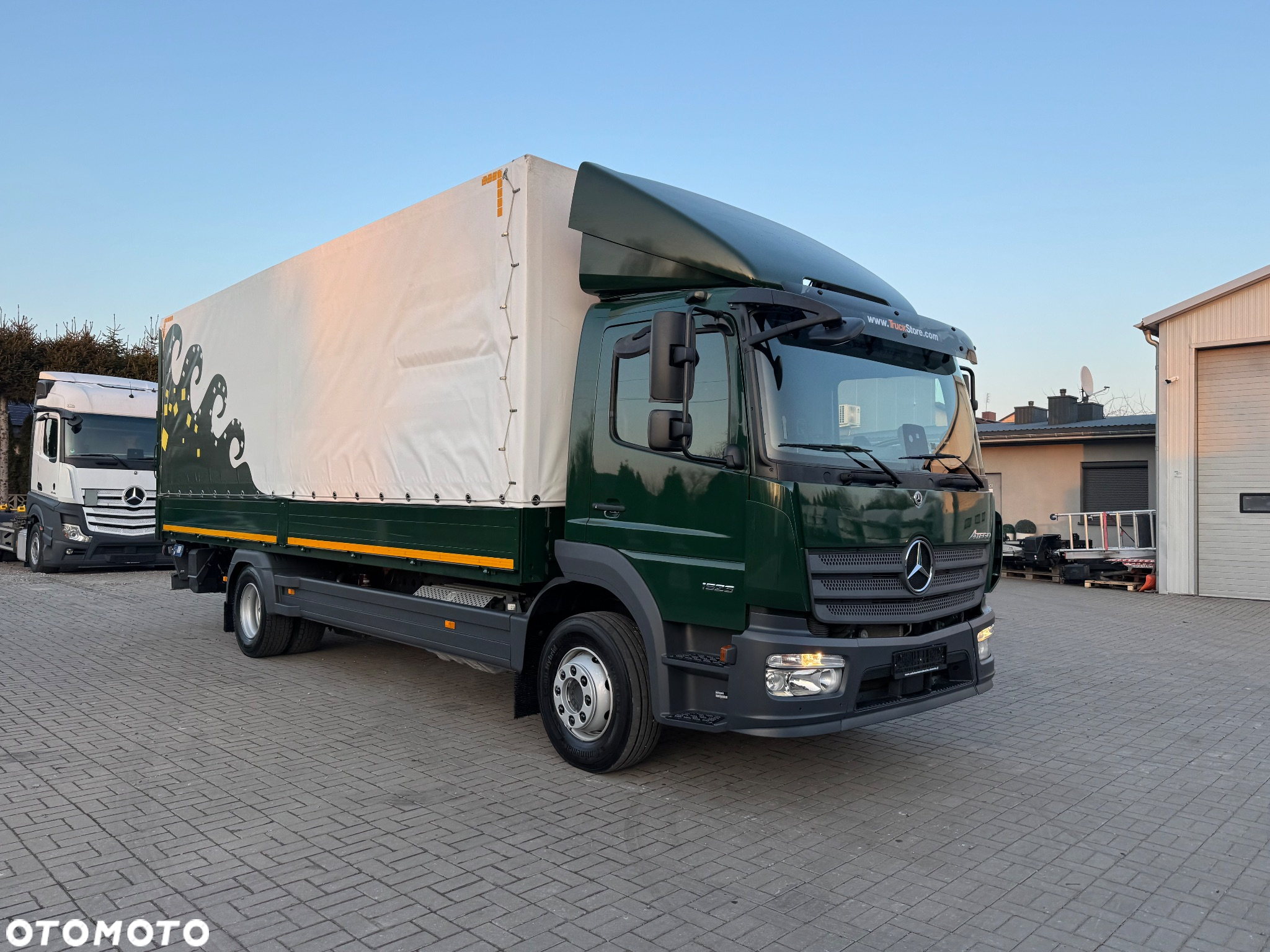 Mercedes-Benz ATEGO - 17