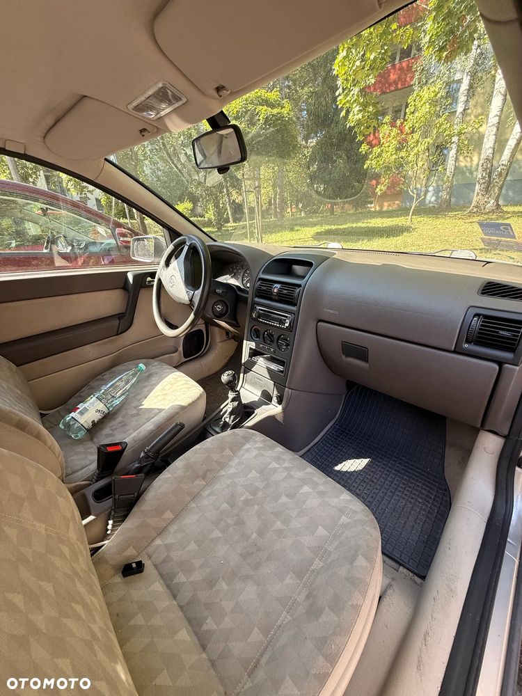 Opel Astra - 20