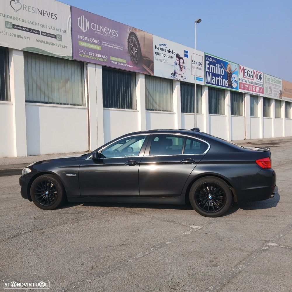 BMW 525 d Aut. Luxury Line - 2